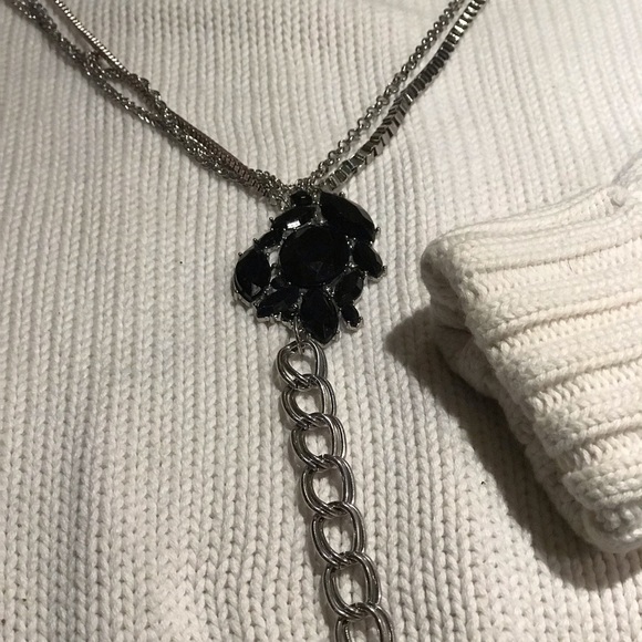 Necklace - Picture 3 of 5